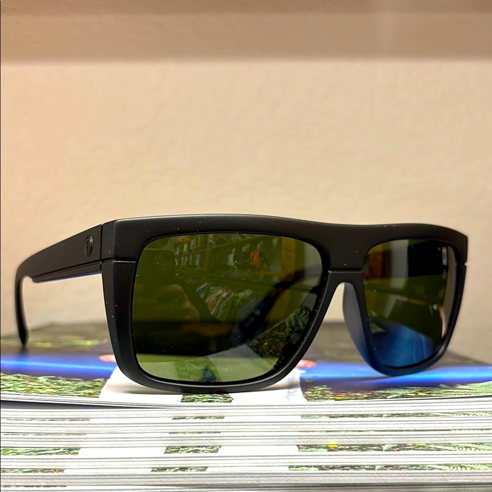 Electric Blacktop Sunglasses